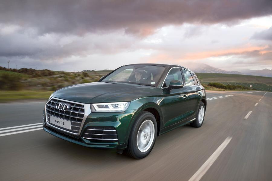  Audi Q5 TFSI Quattro S-Line 2017 года  (ZA) (фото 29 из 30)